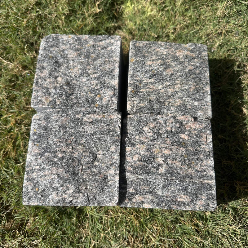 Brown Granite Cobblestone Splitface 800x800